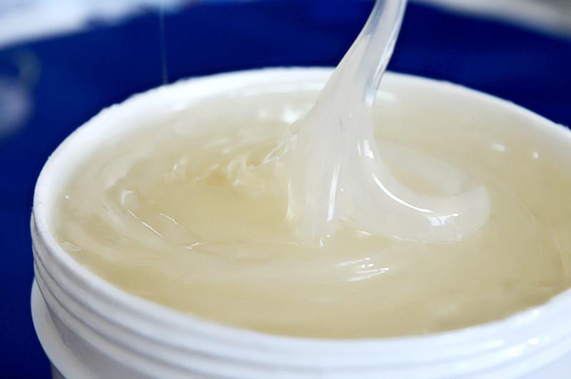 選擇開式齒輪傳動潤滑脂需考慮哪些因素？